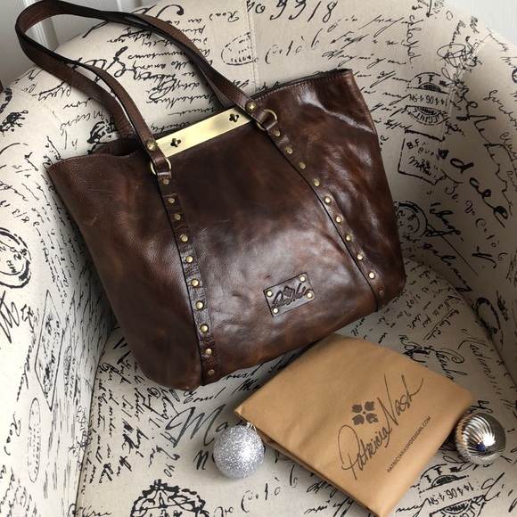 Patricia Nash Handbags - Patricia Nash Benvenuto Distressed Vintage Tote